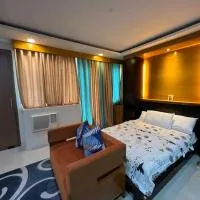 One Palmtree Villas Airport Condo