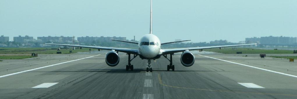 Econo Lodge and Suites Airport North Syracuse