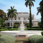 {{ hotelInfo.altText }}