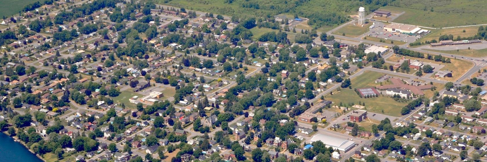 The best available hotels & places to stay near Morrisburg, Canada