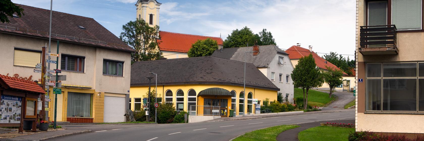 Die besten verfügbaren Hotels und Unterkünfte in der Nähe von Bernstein ...