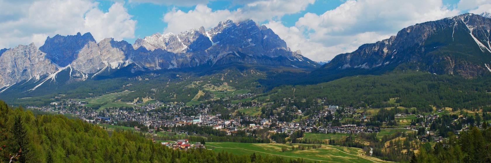 180 hotel a Cortina dʼAmpezzo, Italia.