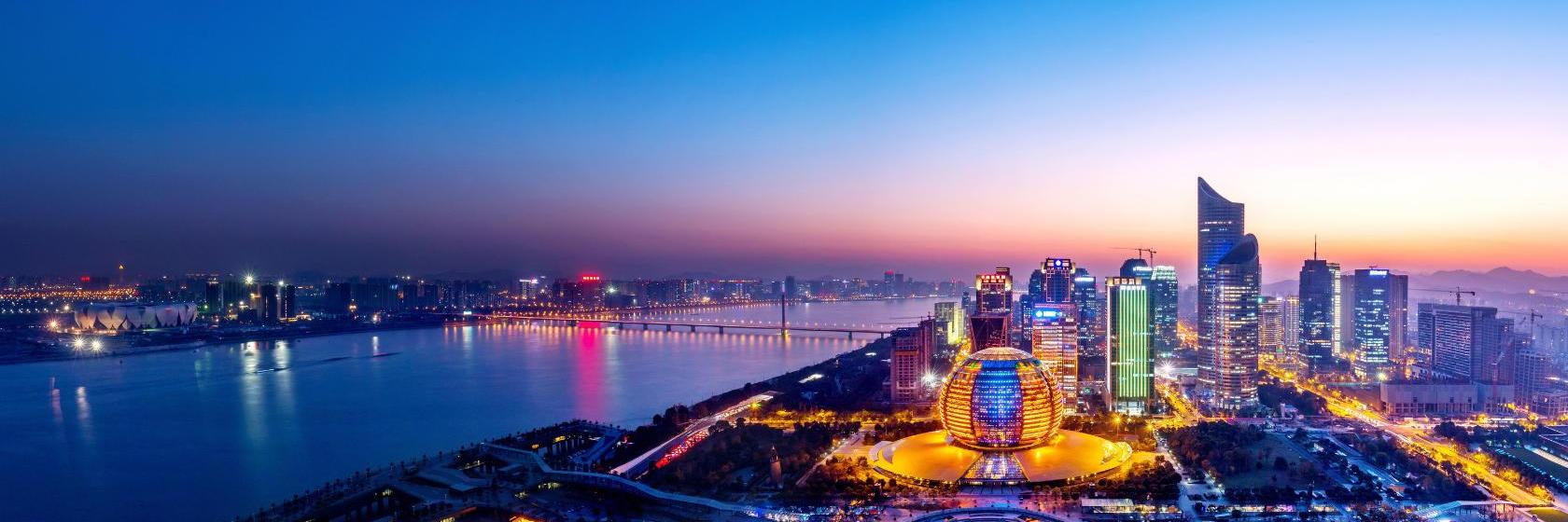 What are the best hotels in West Lake Hubin Area?