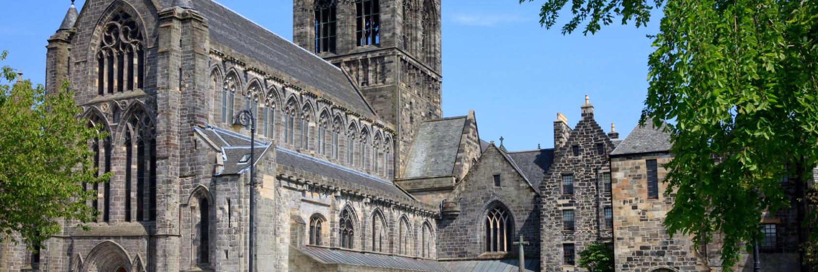 The best available hotels & places to stay near Johnstone Johnstone