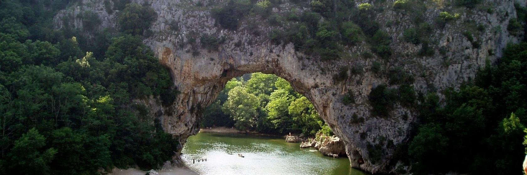 The 10 best hotels near Chauvet Cave in Vallon-Pont-dʼArc, France