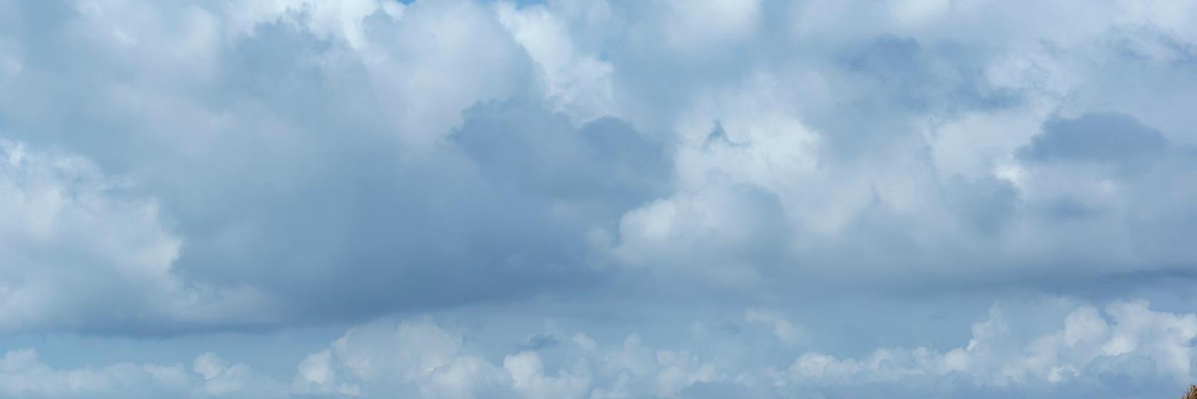 The best available hotels & places to stay near MontmartinsurMer, France