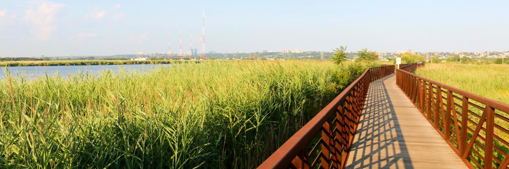 Empire Meadowlands Hotel