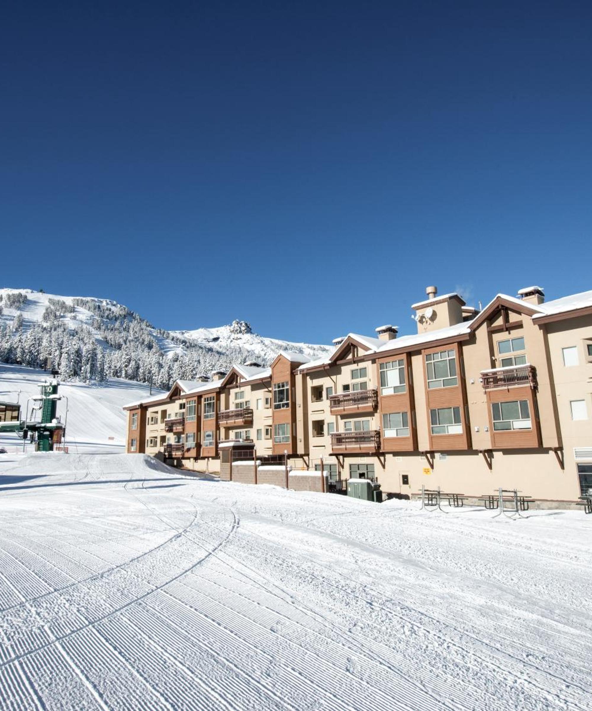 The 10 best apartments in Kirkwood, USA