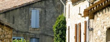 Hotels with Parking in Labastide-Rouairoux