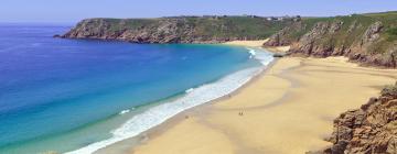 Cabañas y casas de campo en Porthcurno