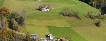 Hotels mit Parkplatz in Blons