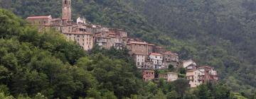 Holiday Rentals in Castel Vittorio