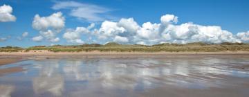 Hotels with Parking in Rhosneigr