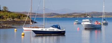 Hotels with Parking in Crinan