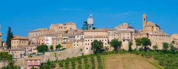 Hoteles con estacionamiento en Montelupone