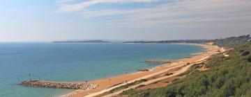 Holiday Rentals in Barton on Sea