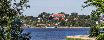 Cottages in Kirke-Hyllinge