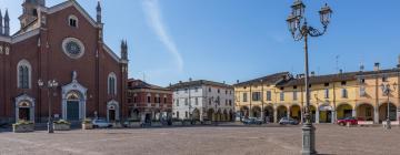 Hotels with Parking in Cortemaggiore