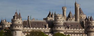 Hotels amb aparcament a Pierrefonds