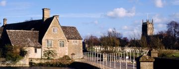 Pet-Friendly Hotels in Fairford