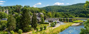 Hotel con parcheggio a Bohan