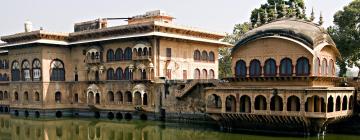 Hotels in Bharatpur