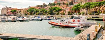 Hotels with Parking in Porto Maurizio