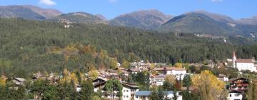 Hotels in Chienes