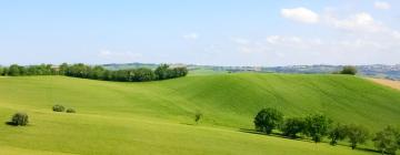 Hotels mit Parkplatz in Trecastelli