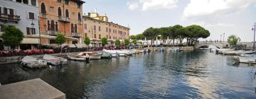 Hotels with Pools in Desenzano del Garda