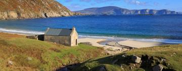 Hotels with Parking in Achill