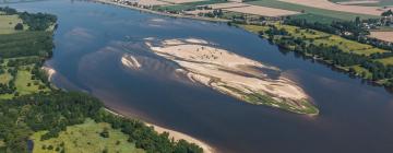 Saint-Rémy-la-Varenne şehrindeki otoparklar