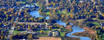 Hotels met Parkeren in Creemore