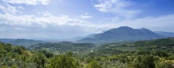 Hotels with Parking in Campoli Appennino