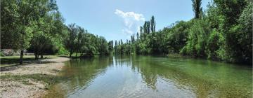 Готелі з парковкою у місті Blato na Cetini