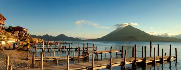 Hotels with Parking in Santiago Atitlán