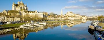 Saint-Georges-sur-Baulche - Cheap Hotels