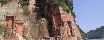 Hotels with Parking in Leshan