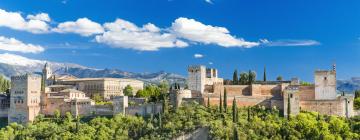Mga Hotel na may Parking sa Alhambra