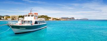 Hotels with Pools in Es Figueral Beach