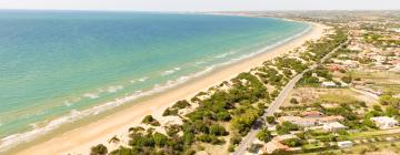 Alquileres vacacionales en la playa en Santa Maria del Focallo