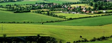 Holiday Rentals in Aston Clinton