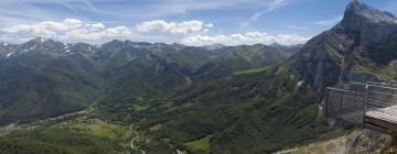 Hoteluri ieftine în Llánaves de la Reina