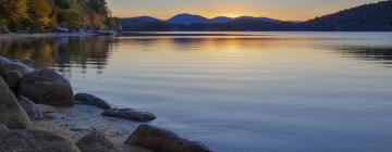 Ξενοδοχεία σε Schroon Lake