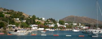 Hotels with Parking in Gumusluk