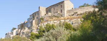 Holiday Rentals in Bages