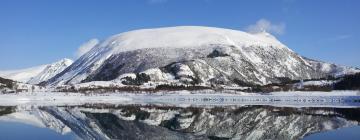 Hotels with Parking in Lyngværet