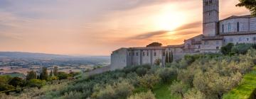 Hotele z parkingiem w mieście Passaggio Di Assisi