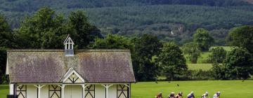 Hoteles con estacionamiento en Ampleforth