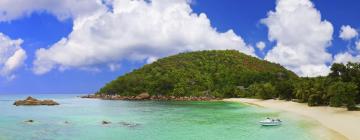 Hotels with Parking in Anse Kerlan